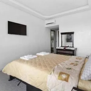 magnifique-appartement-en-plein-centre-ville.marrakeshhotelsmorocco.com/